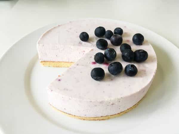Keto Blueberry Yoghurt Mousse Cake